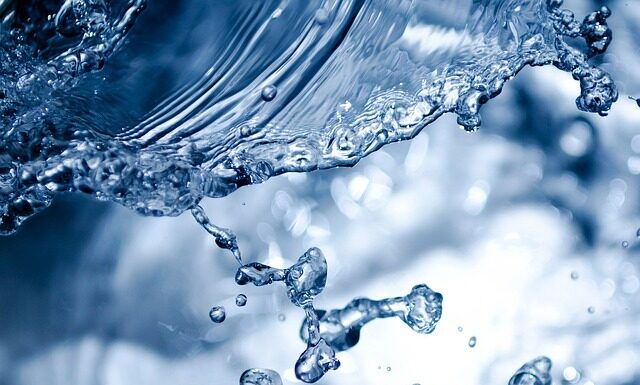 Co można użyć zamiast płynu do płukania tkanin?