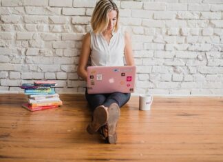 Jak myć podłogę aby była czysta?