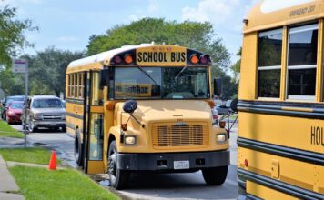 Czy alkoholika można zwolnić z pracy?